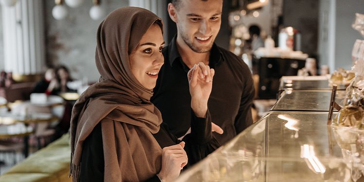 3 أمور لا يجب الكذب فيها على شريك العمر